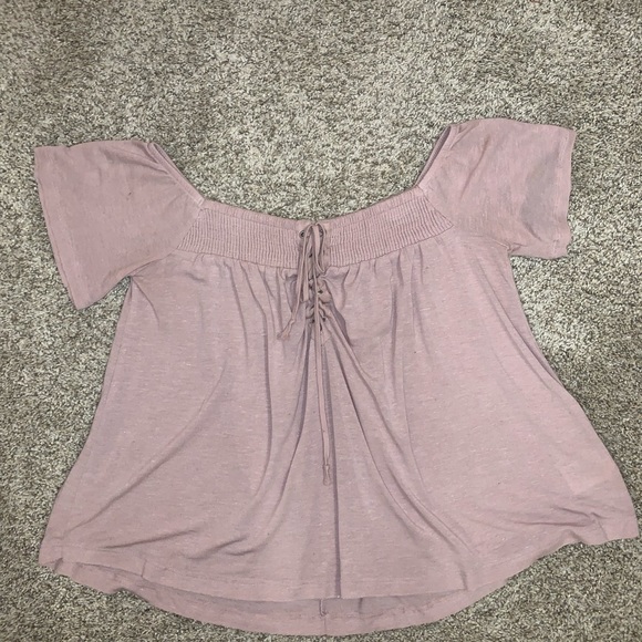 Great condition. Super pretty dusty rose color. - Picture 4 of 7